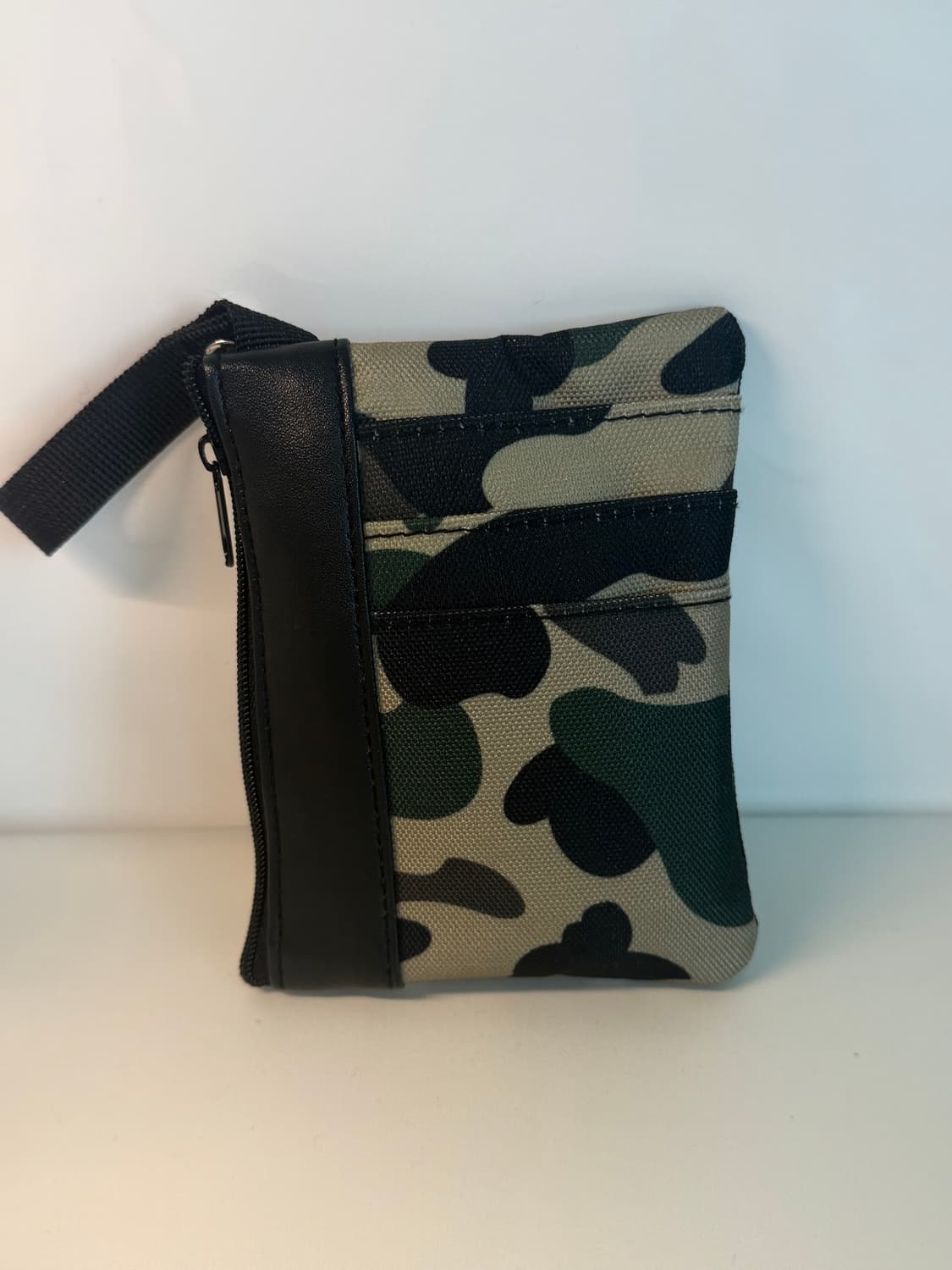 베이프 마일로 카드 지갑 파우치 상품이미지3