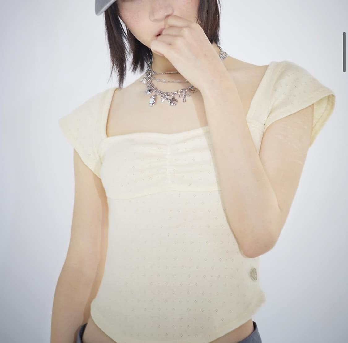 Coyseio Punching Shirring Top Cream 상품이미지2