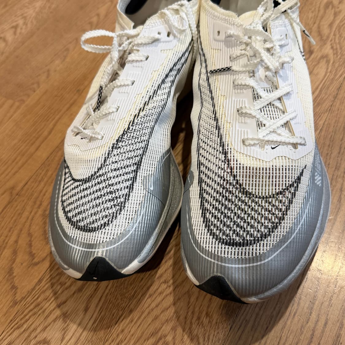 Nike 줌X 베이퍼플라이 넥스트 화이트 메탈릭 실버 상품이미지3