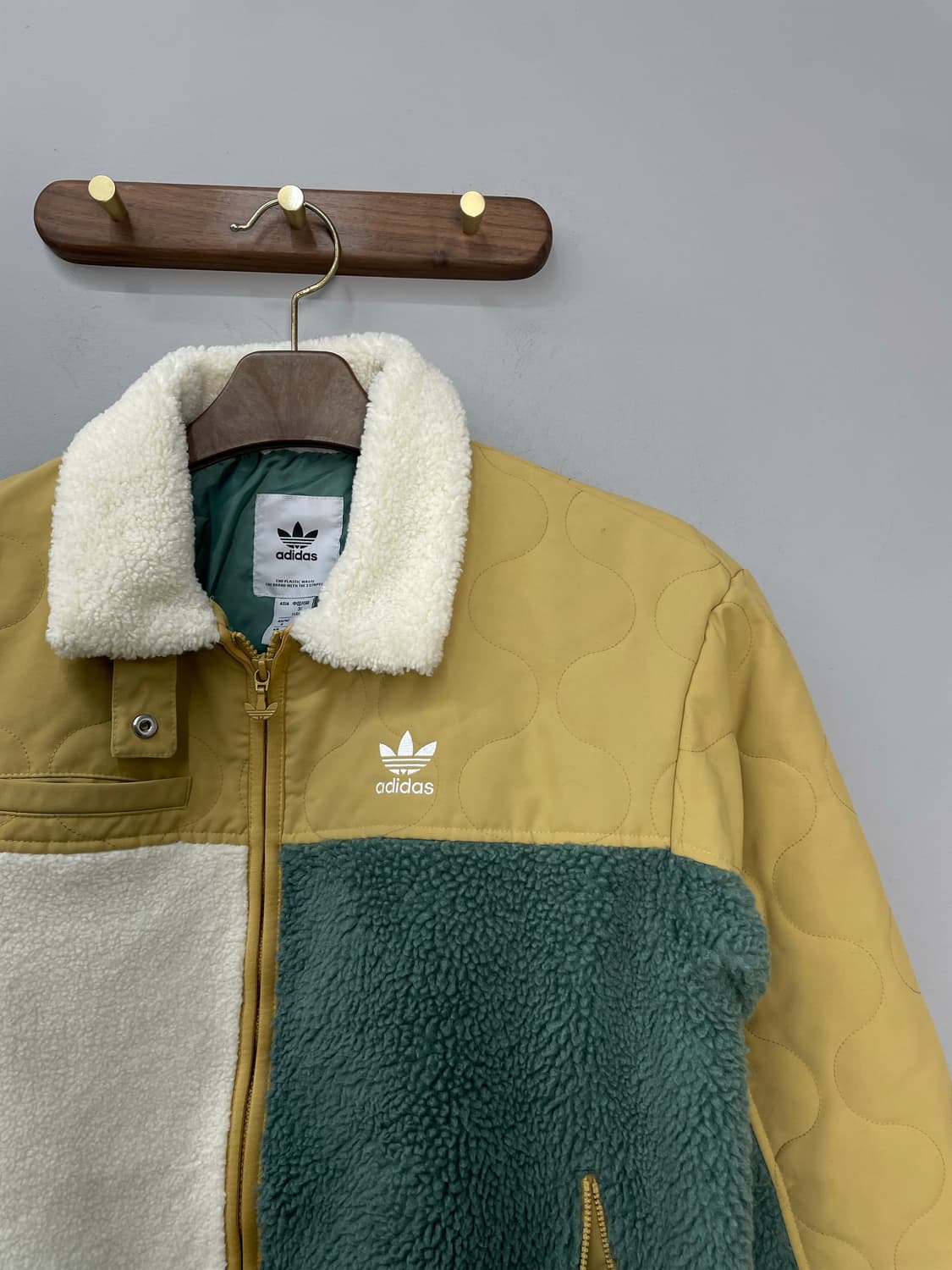 아디다스 오리지널 셰르파 자켓 H980 상품이미지3