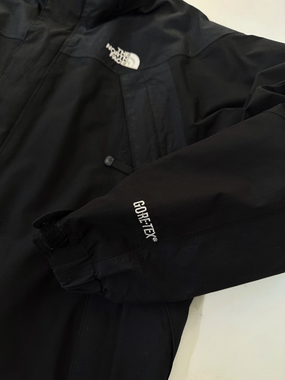 노스페이스 00‘s 루즈핏 블랙 고어텍스 투웨이 자켓 상품이미지5