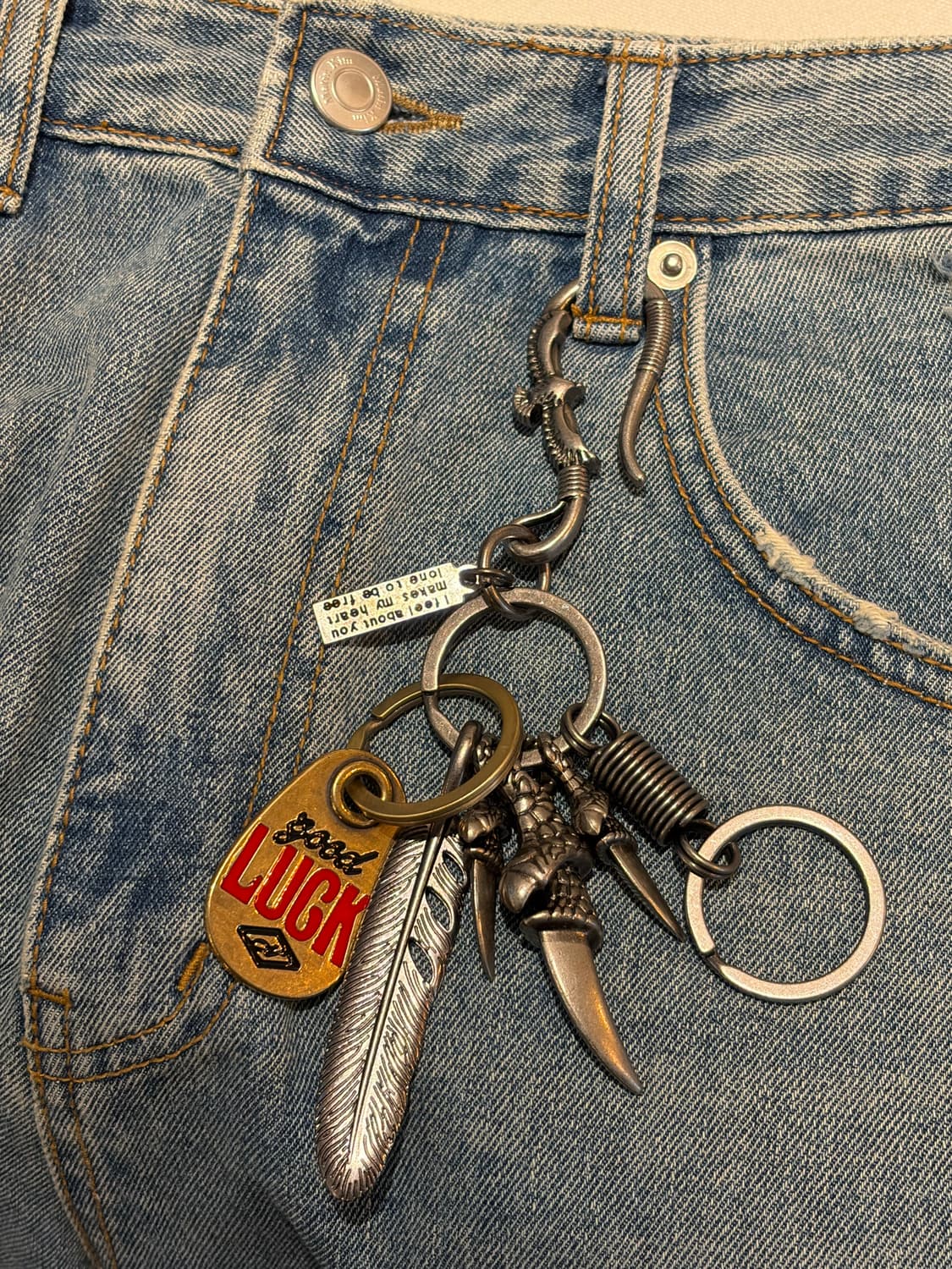 굿럭 페더 빈티지 키링 상품이미지7