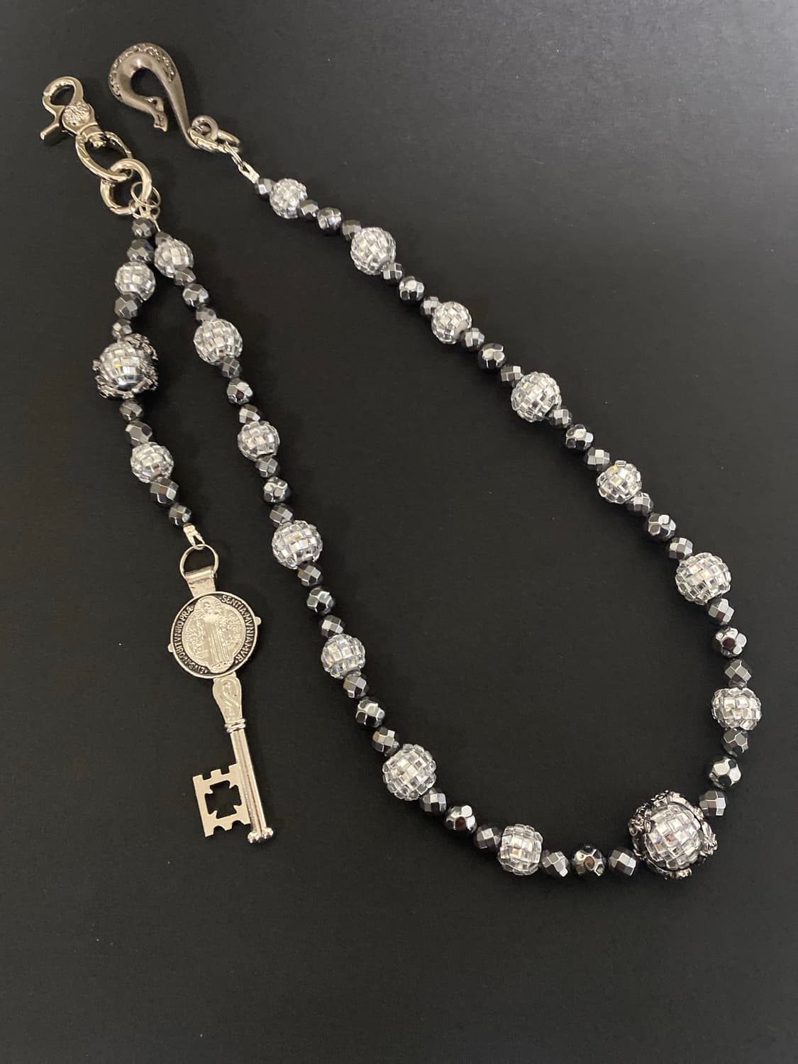 고딕 크리스탈 미러볼 체인 상품이미지2