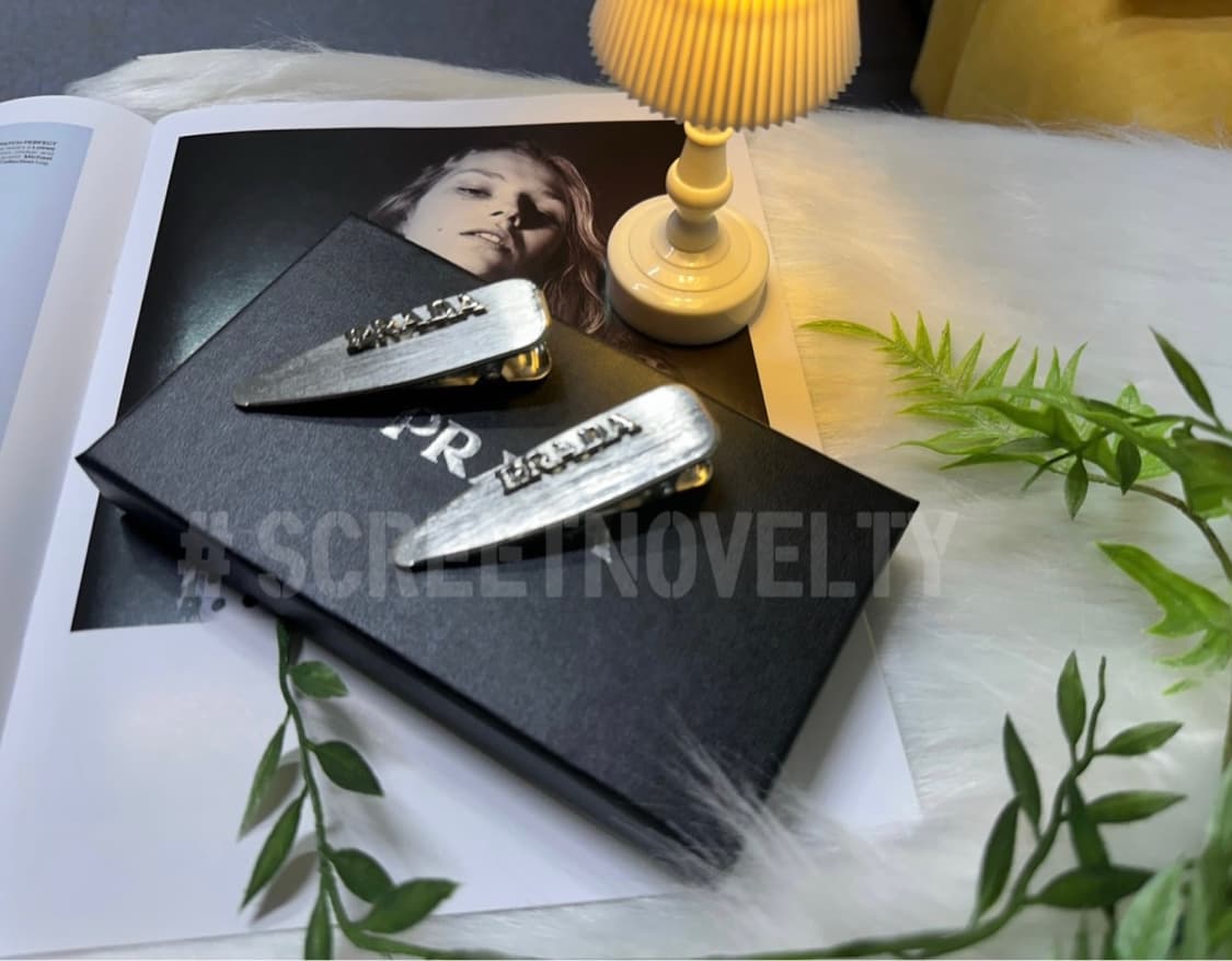 프라다 실버 헤어핀 (개당가격) 상품이미지2