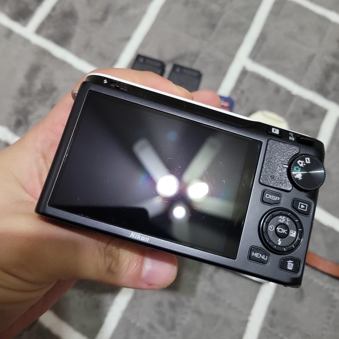 니콘 J1 미러리스 카메라 상품이미지3