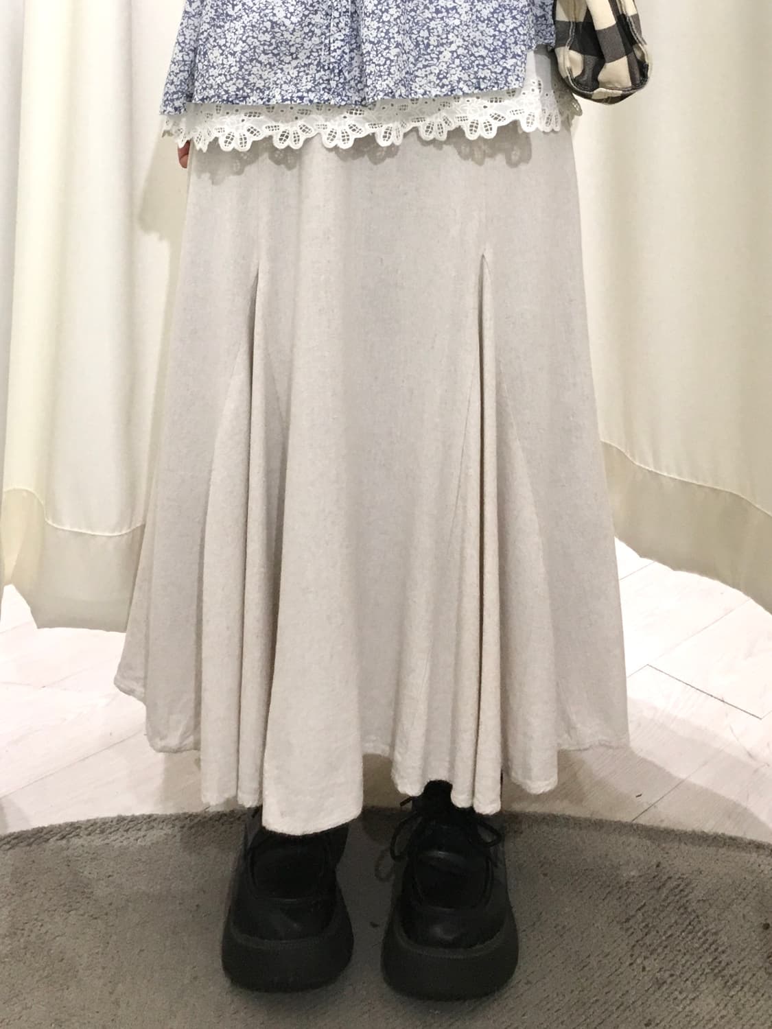 내추럴 모리 아이보리 스커트 상품이미지1