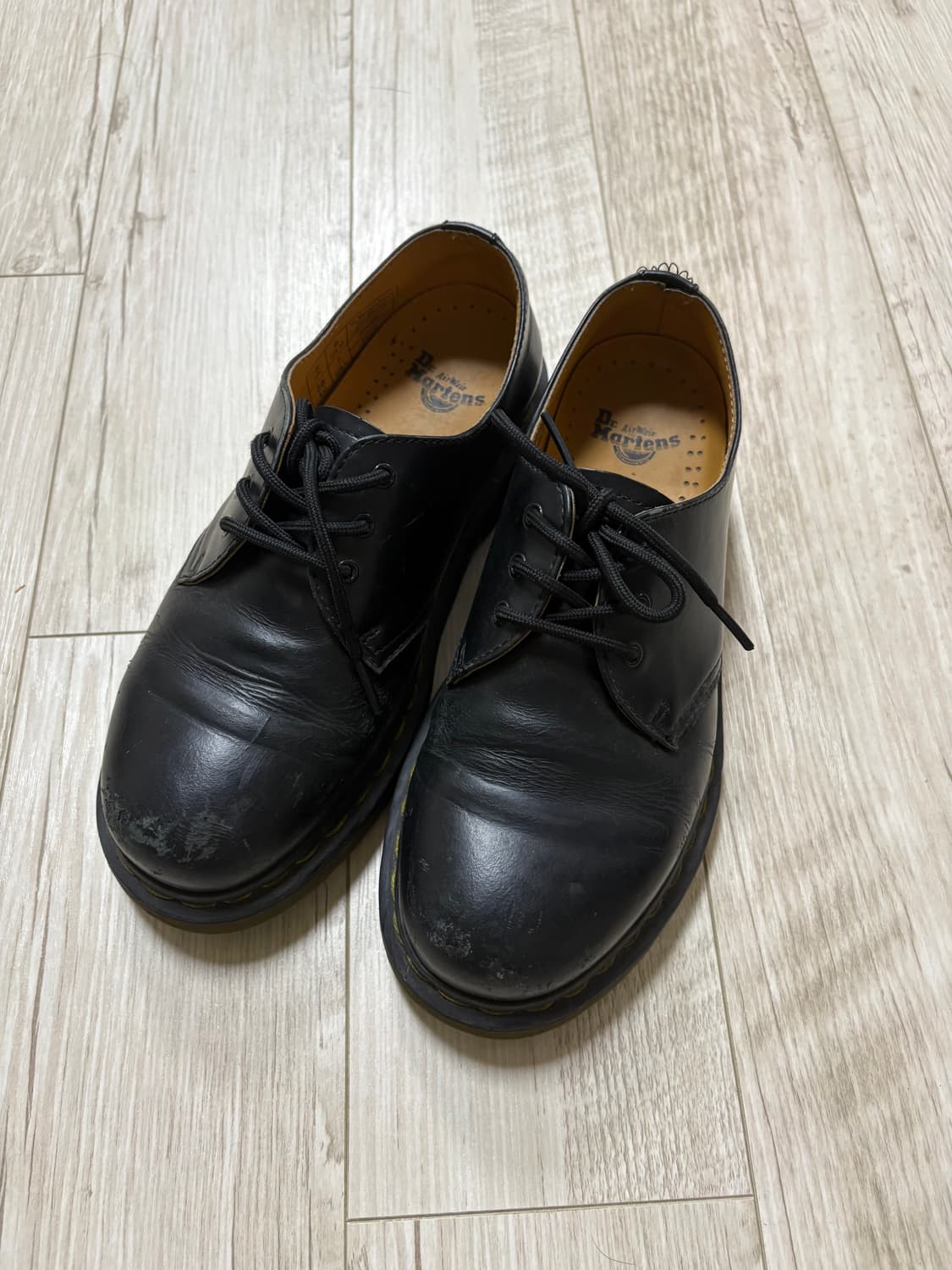 닥터마틴 1461 3홀 나파 240 상품이미지1