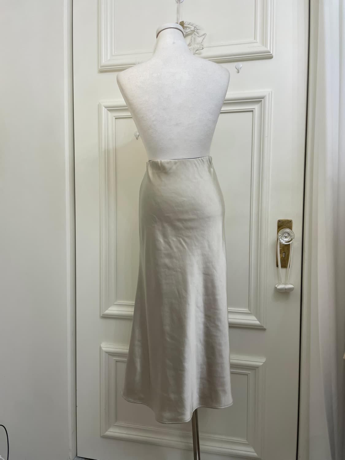 cream silver matt banding long skirt 상품이미지3