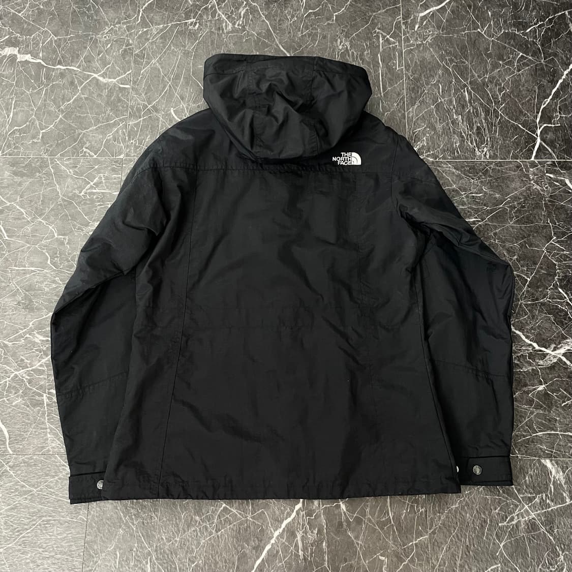 여성용 노스페이스 써드 테크포켓 후드 바람막이 자켓 상품이미지3