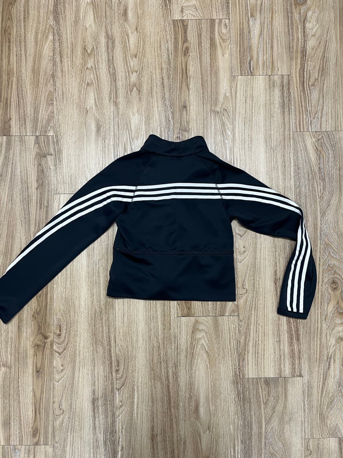 아디다스 백삼선 크롭 트랙탑 져지 상품이미지1