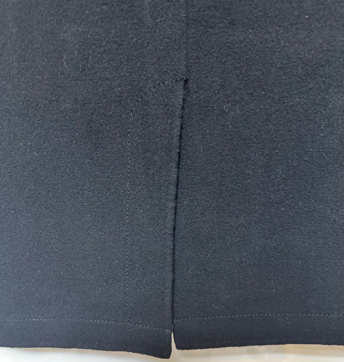 한섬시스템 캐시미어울블랙 더블 버튼 자켓 상품이미지5