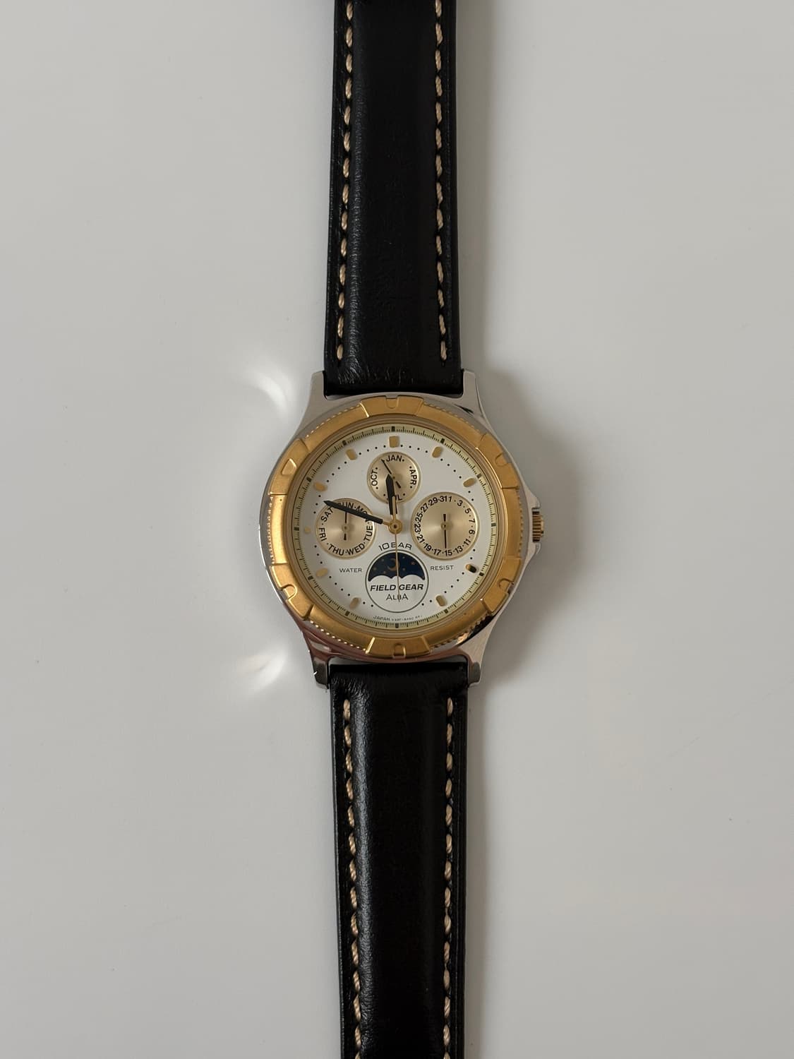 ALBA -1980s Moon Phase Gold Bezel Quartz 상품이미지3