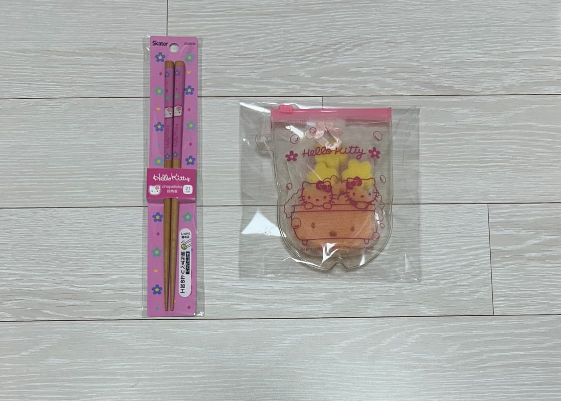 헬로키티 카오하나 나무젓가락 / 고전 스펀지 세트 상품이미지1