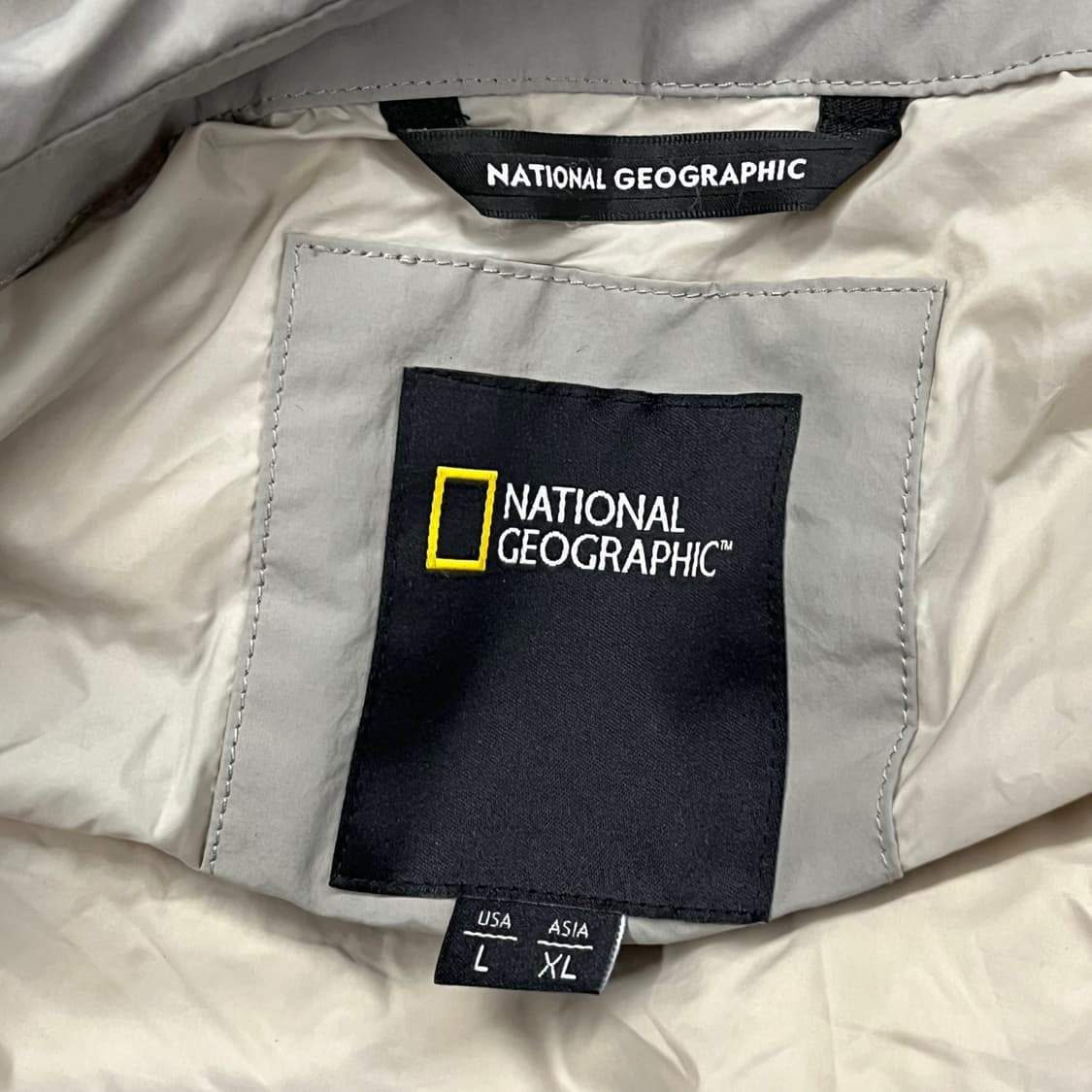 [정품/XL] 내셔널지오그래픽 경량 패딩 자켓 회색 b16 상품이미지5