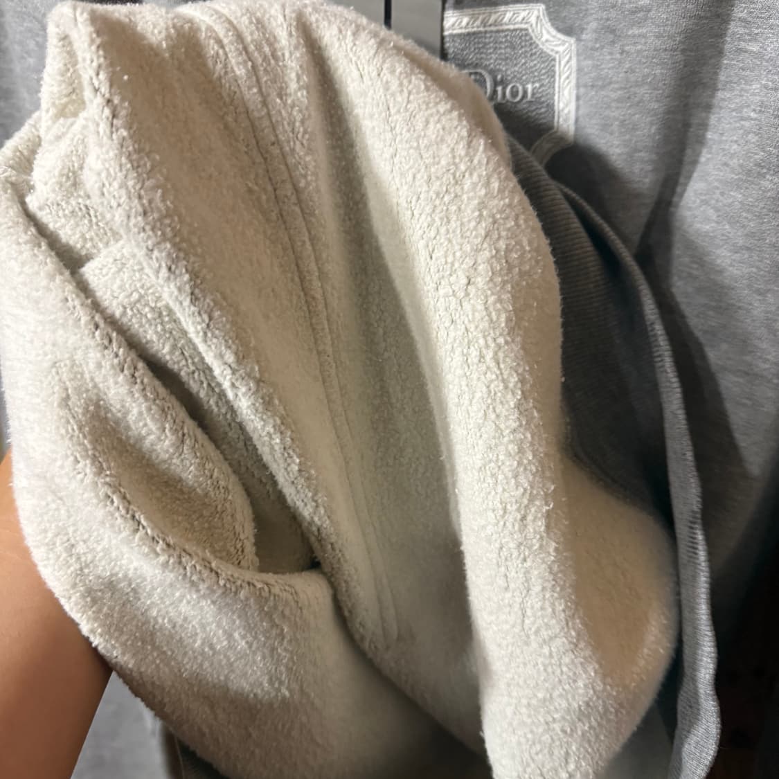 디올 그레이 로고 후드티셔츠 새상품 상품이미지8