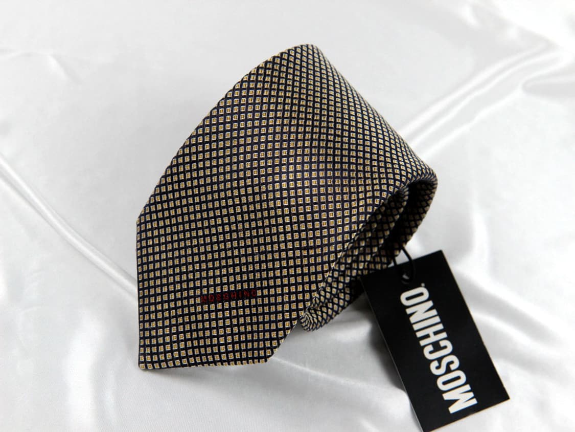 모스키노 8.2cm 미사용 S등급 신형 남자 명품 넥타이 상품이미지1