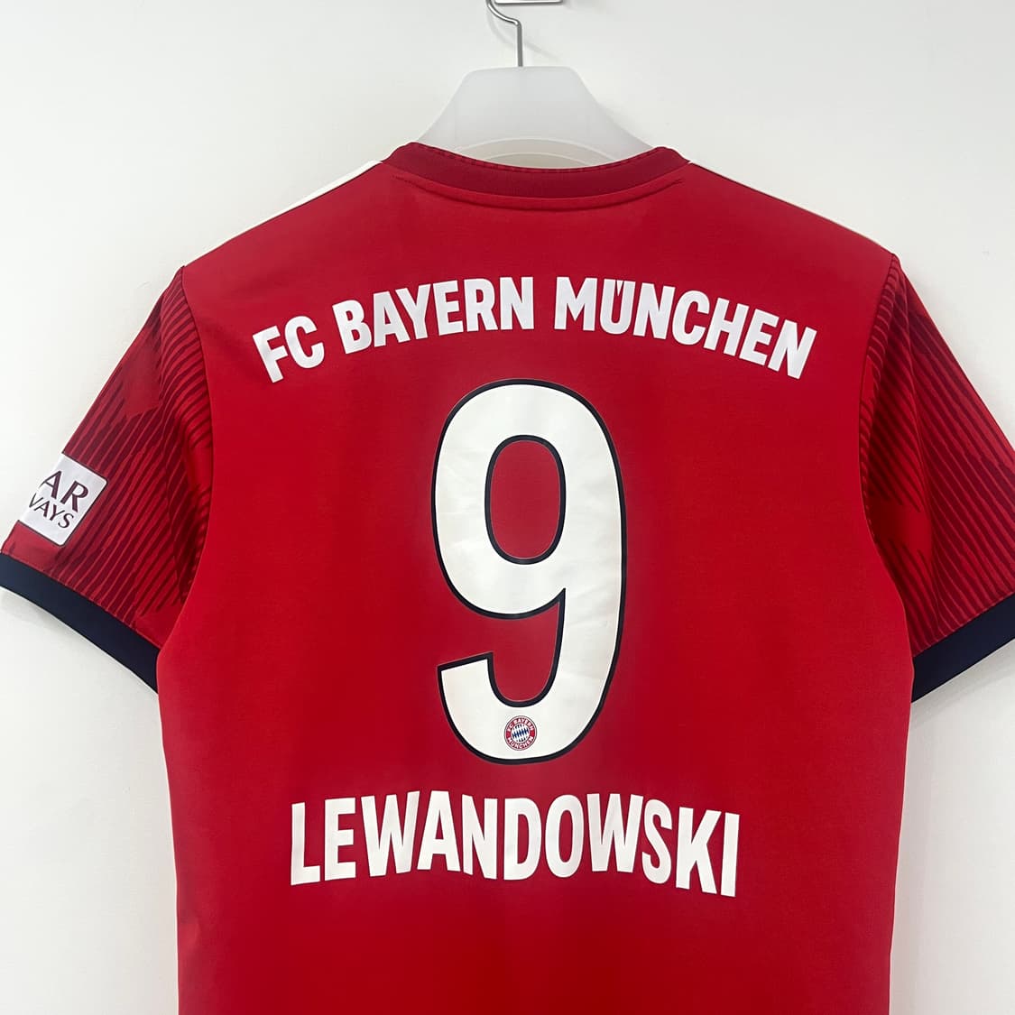 아디다스 18-19 바이에른 뮌헨 레반도프스키 유니폼 상품이미지5