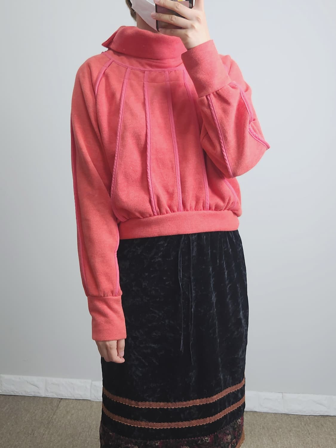 LILY BROWN 크롭 언발 탑 상품이미지5