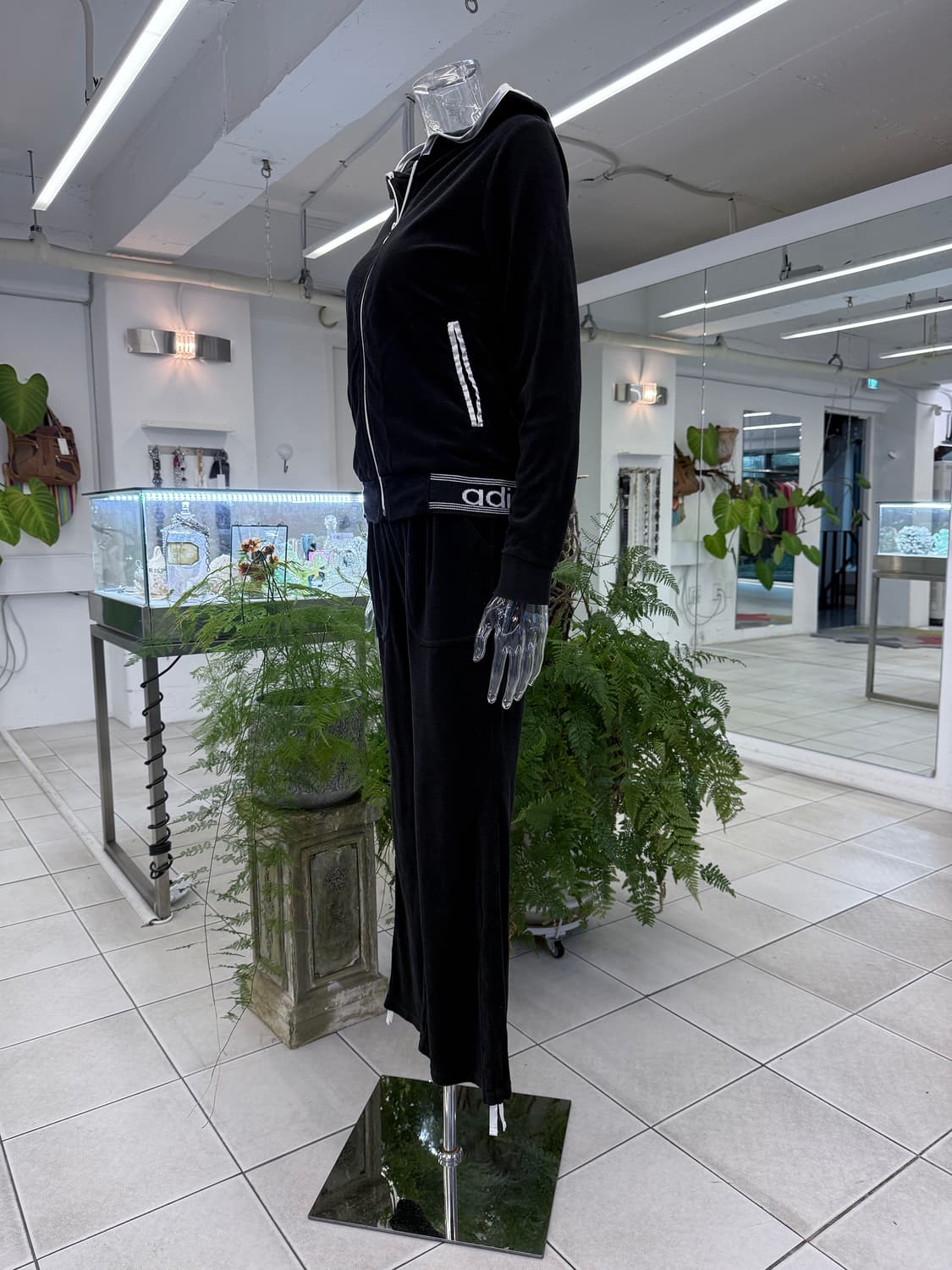 ADIDAS velour set-up 상품이미지2