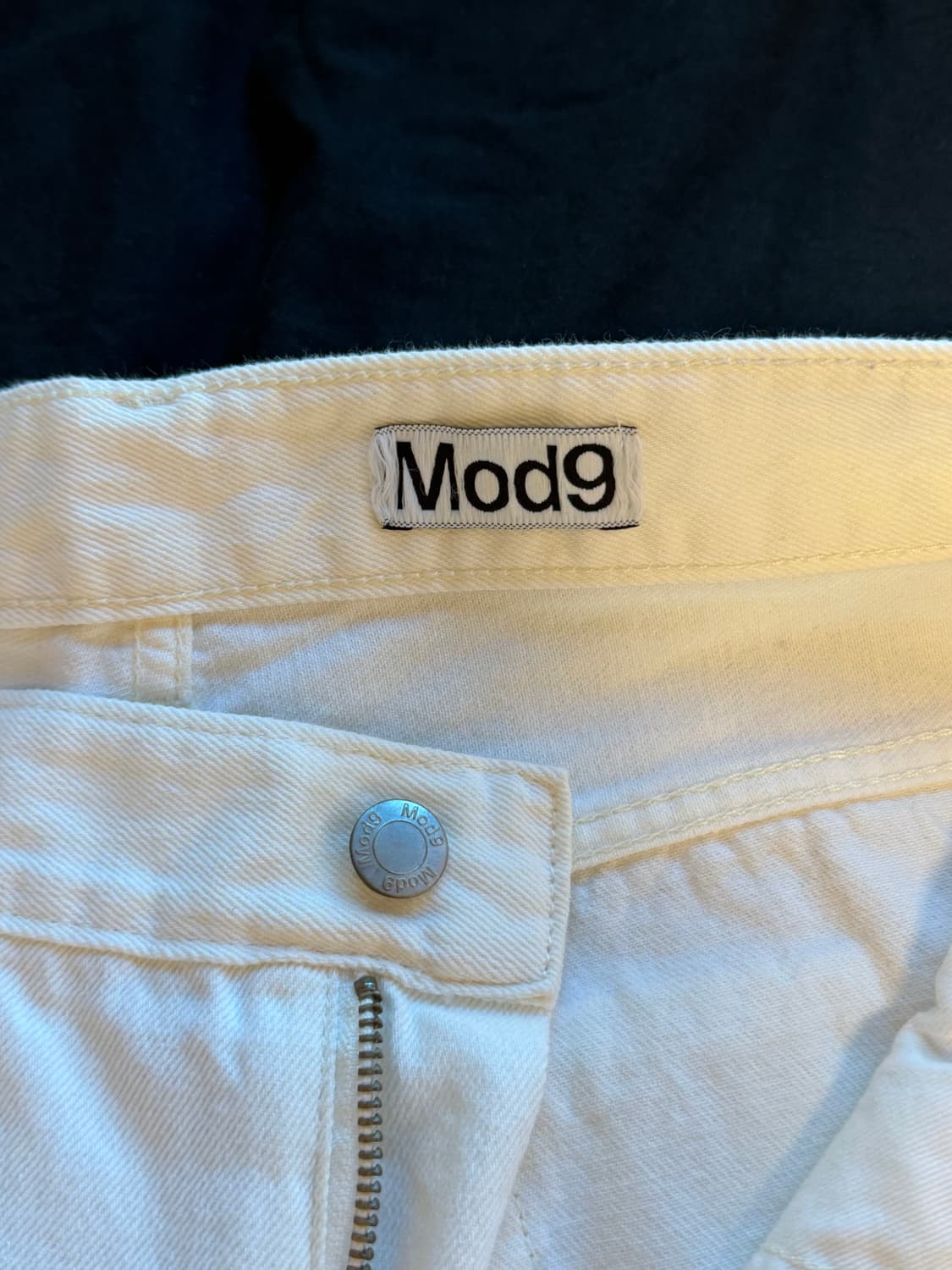모드나인 화이트 데님 팬츠 32사이즈 MOD7ww 상품이미지2