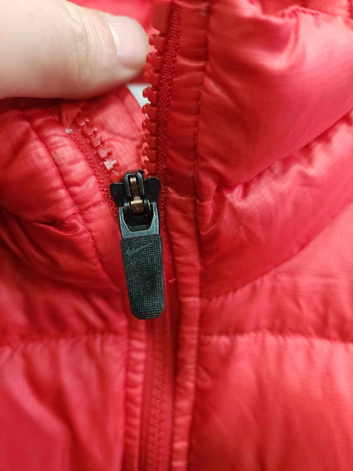 나이키 구스 경량 패딩 점퍼

 상품이미지3