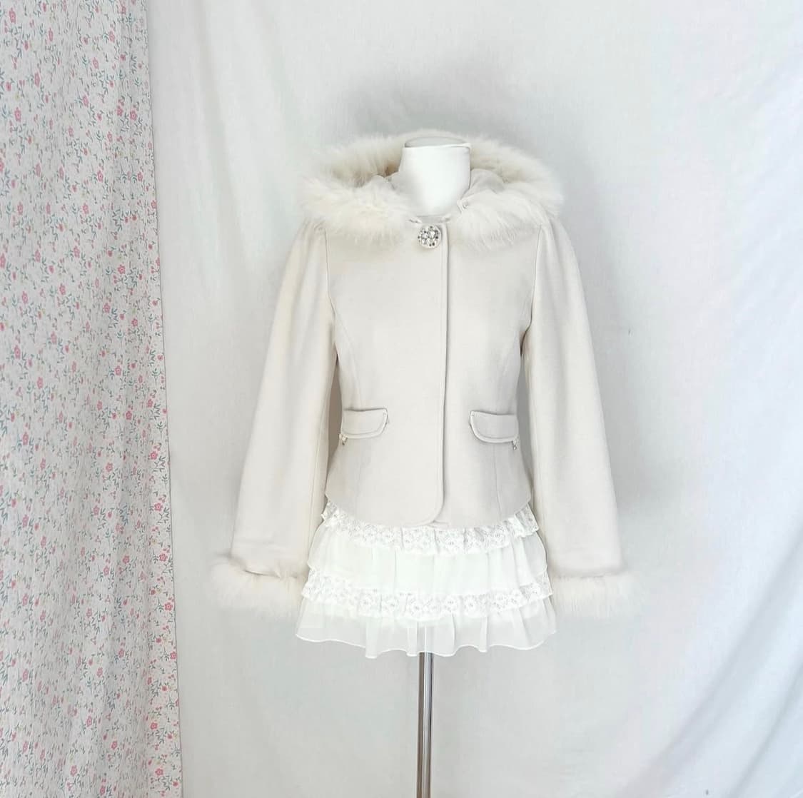 히메갸루 숏코트 아이보리 상품이미지2