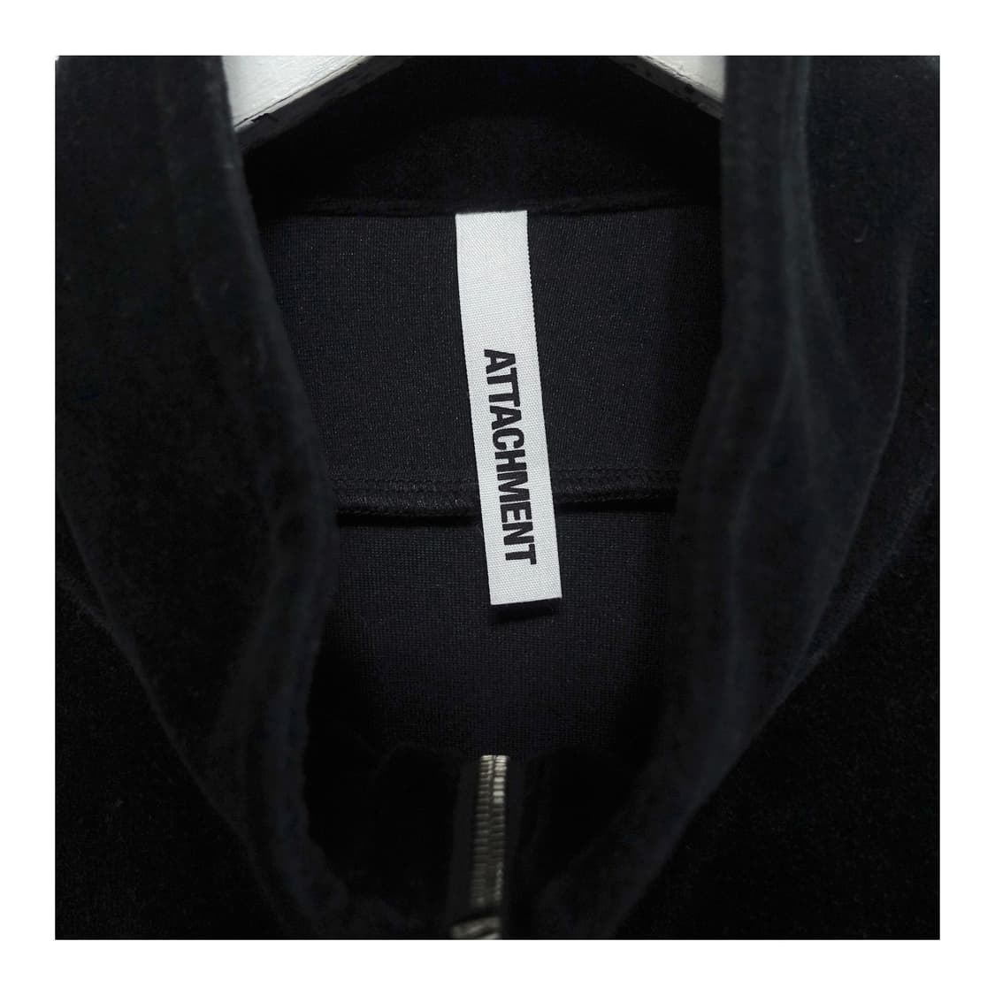 [2]ATTACHMENT 어태치먼트 25AW 아티잔 벨루어 트랙재킷 상품이미지9