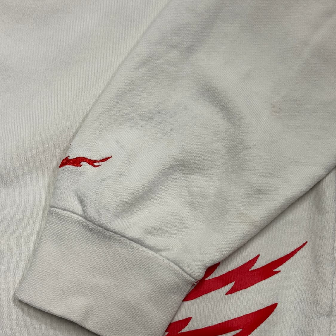 나이키 스트릿자수 화이트 맨투맨 XL 상품이미지10