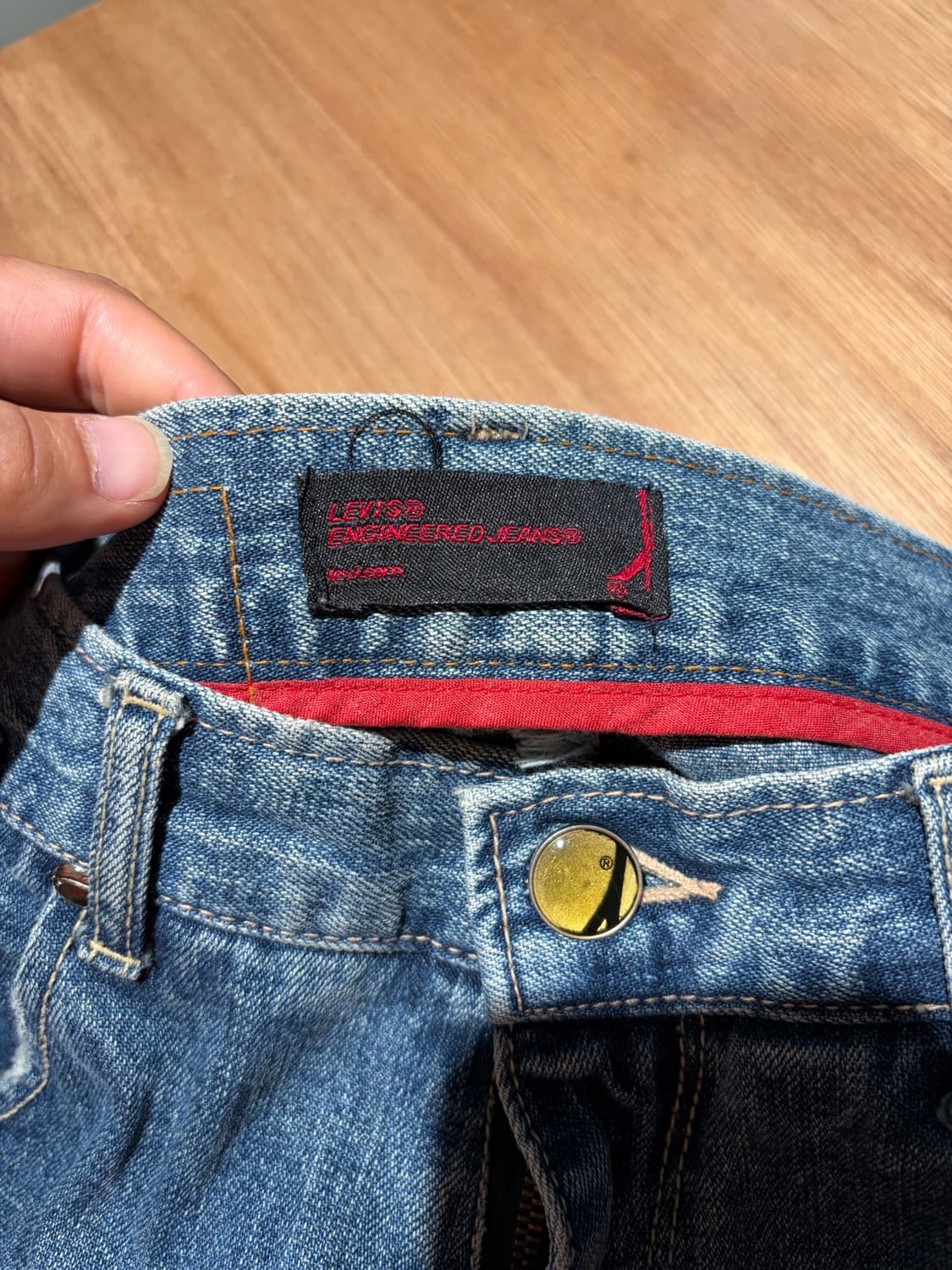 28) Levi‘s 엔지니어드 데미지 데님 팬츠 상품이미지9