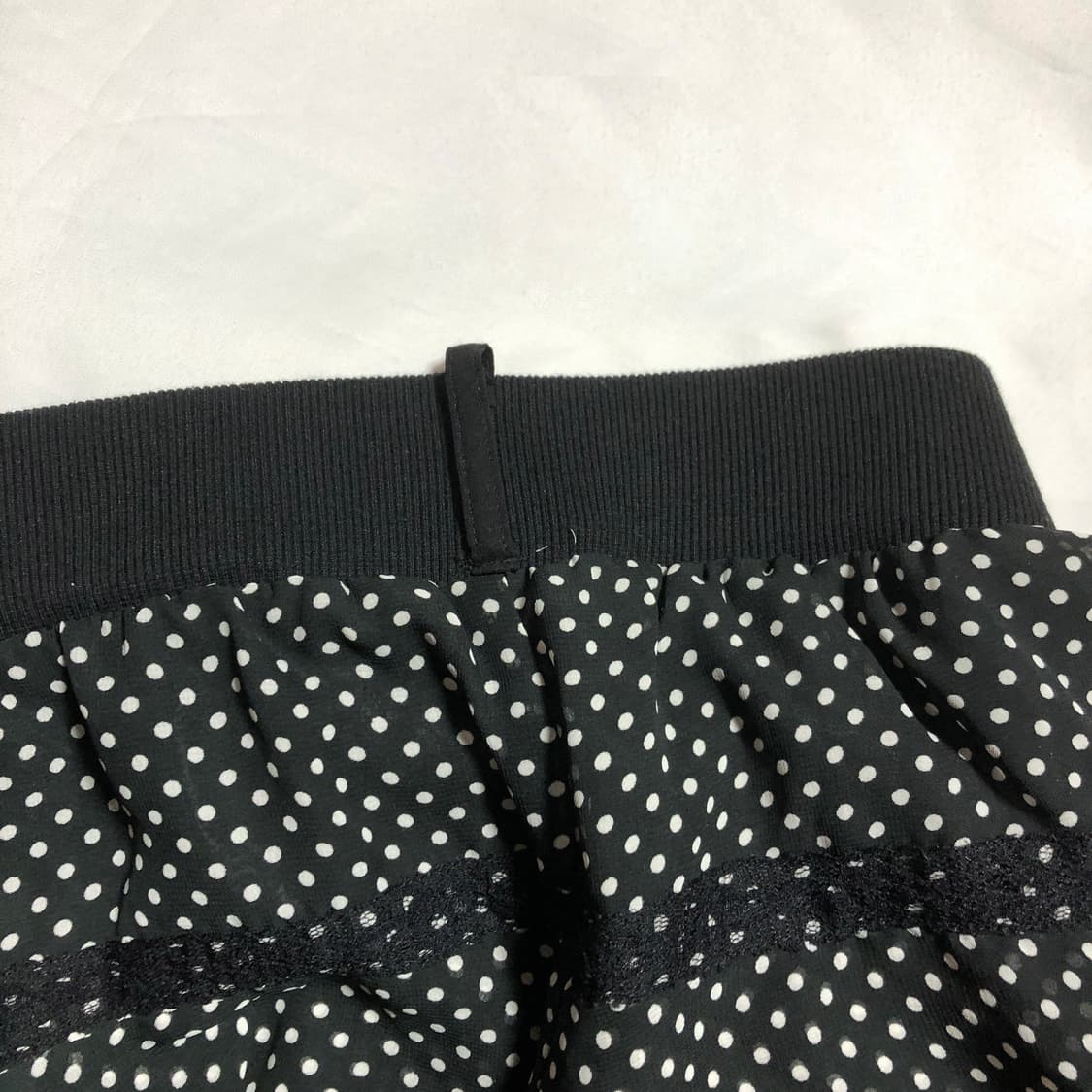 레이스 도트 스커트 블랙 상품이미지3