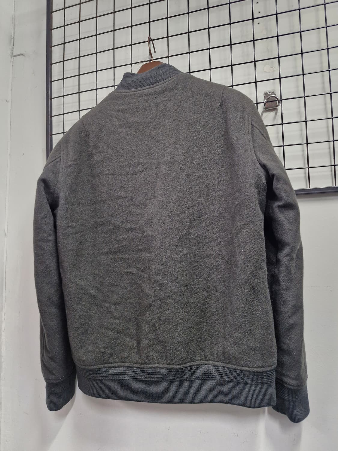 95-100L 라코스테 울 폴리에스터 봄버 자켓 카키. 상품이미지8