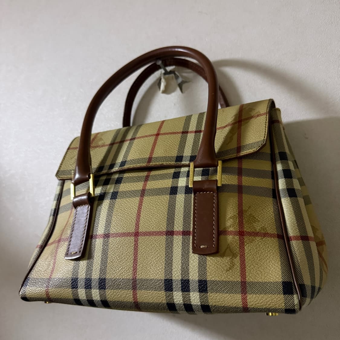 버버리 클레식 노바체크 미니 토트백 상품이미지8