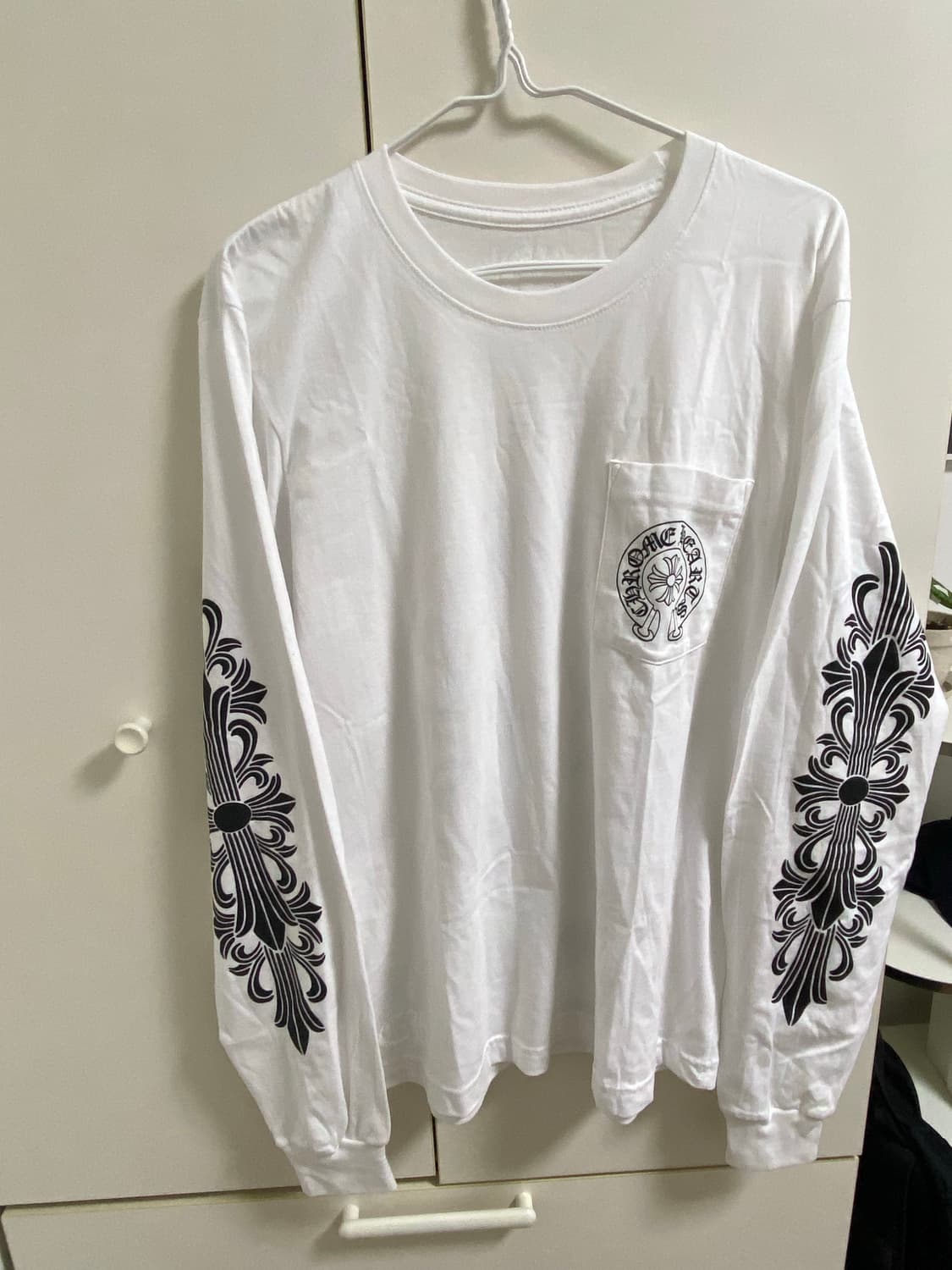 크롬하츠 홀스슈 플로랄 롱슬리브 사이즈 m (풀구성) 상품이미지2