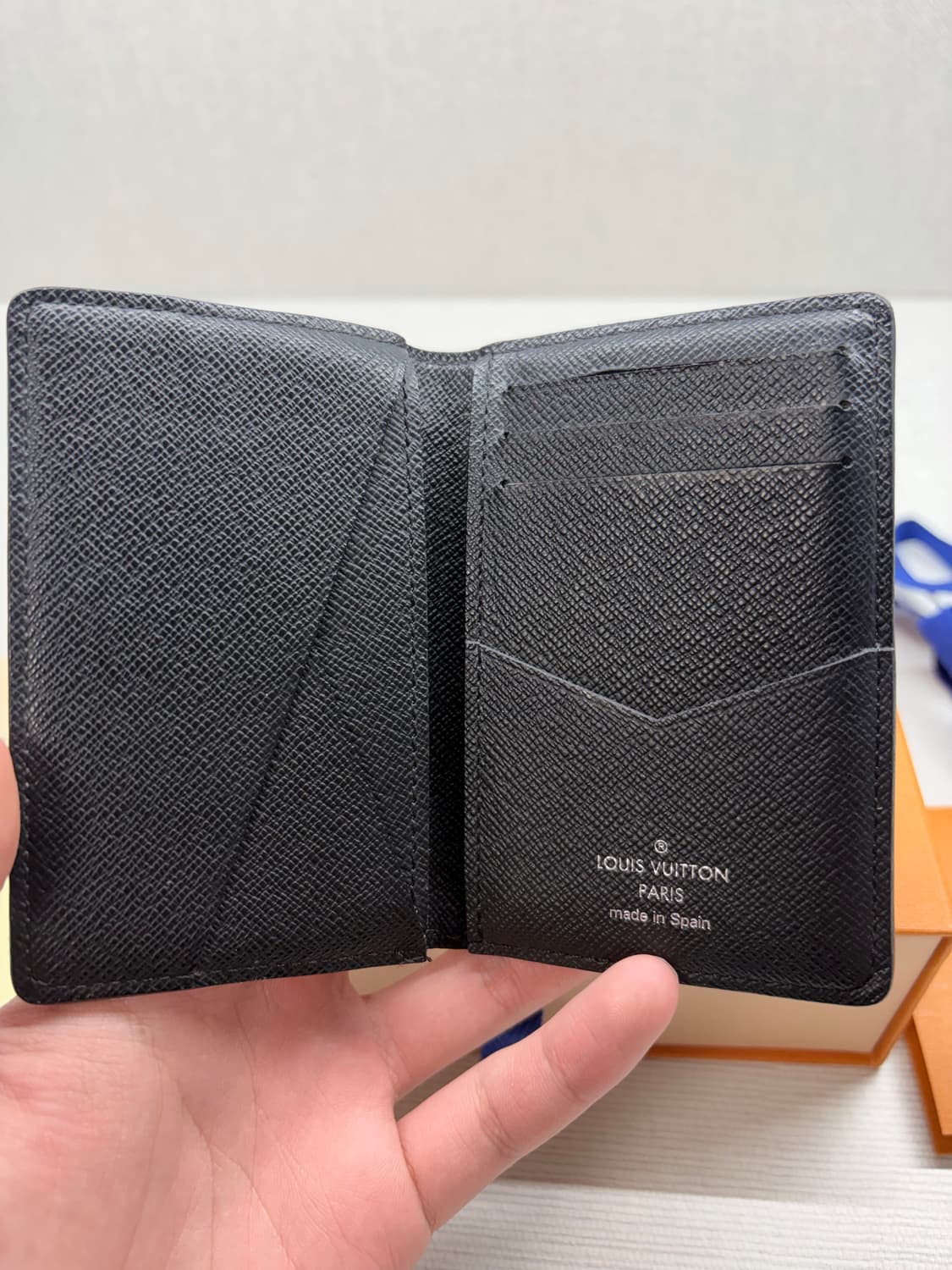 루이비통 포켓 오거나이저 모노그람 카드지갑 상품이미지3