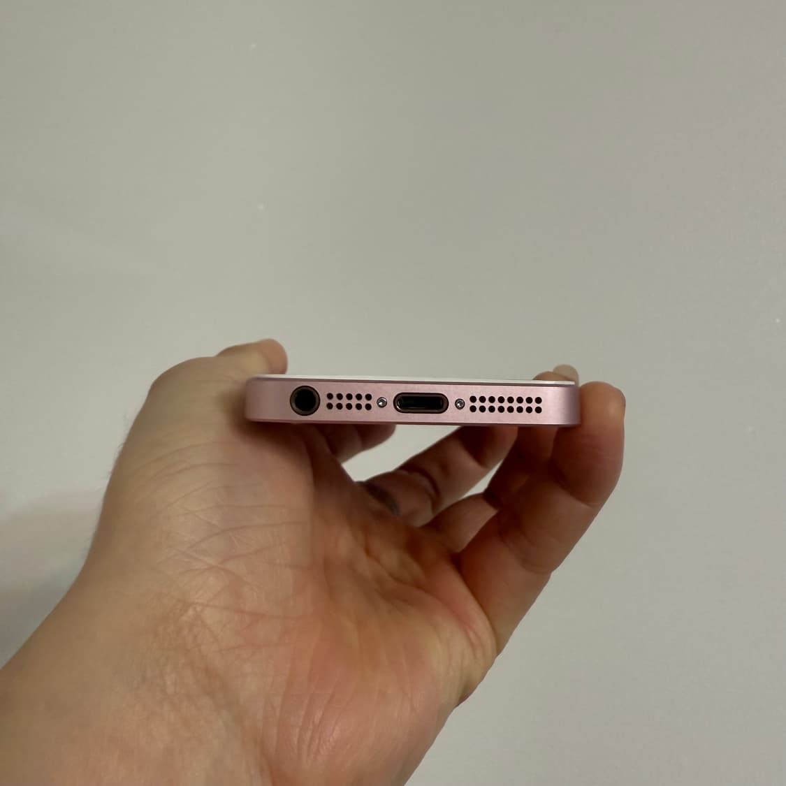 아이폰 se1 로즈골드 128g 상품이미지5