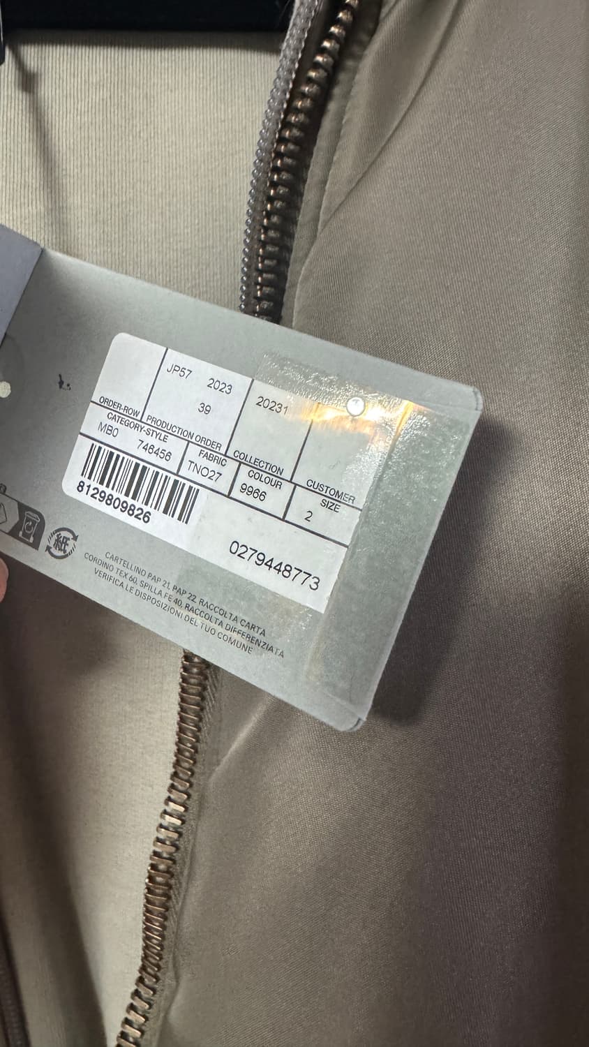 발렌시아가 파리 올인원 봄버 베이지 2 상품이미지9