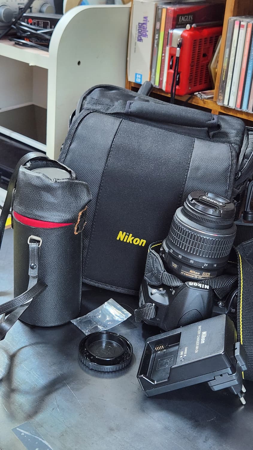 니콘 D3100(고장) + 번들렌즈 + 80-210mm(고장) 상품이미지10