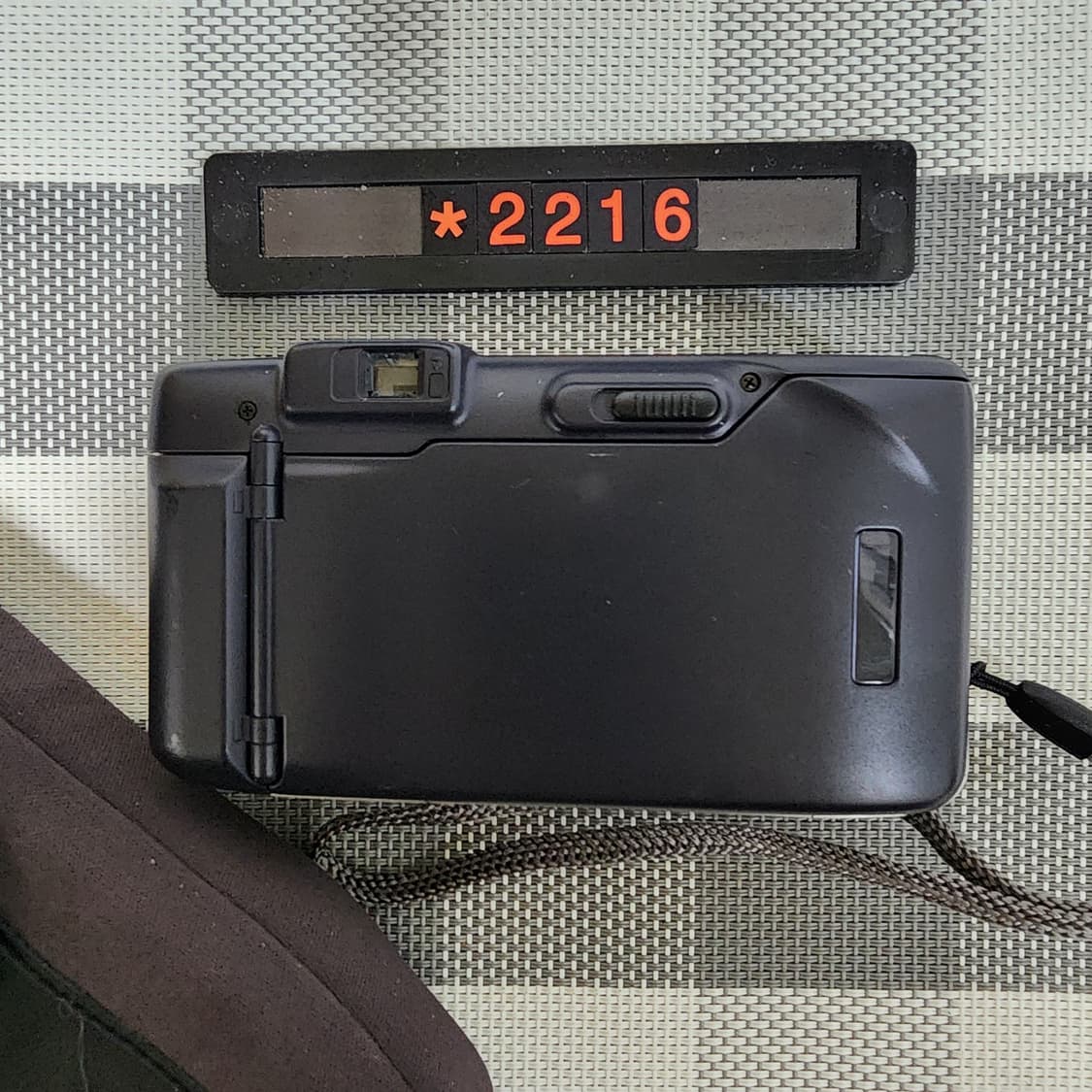 니콘 줌 400 AF 파노라마 필름카메라 파우치포함 상품이미지3