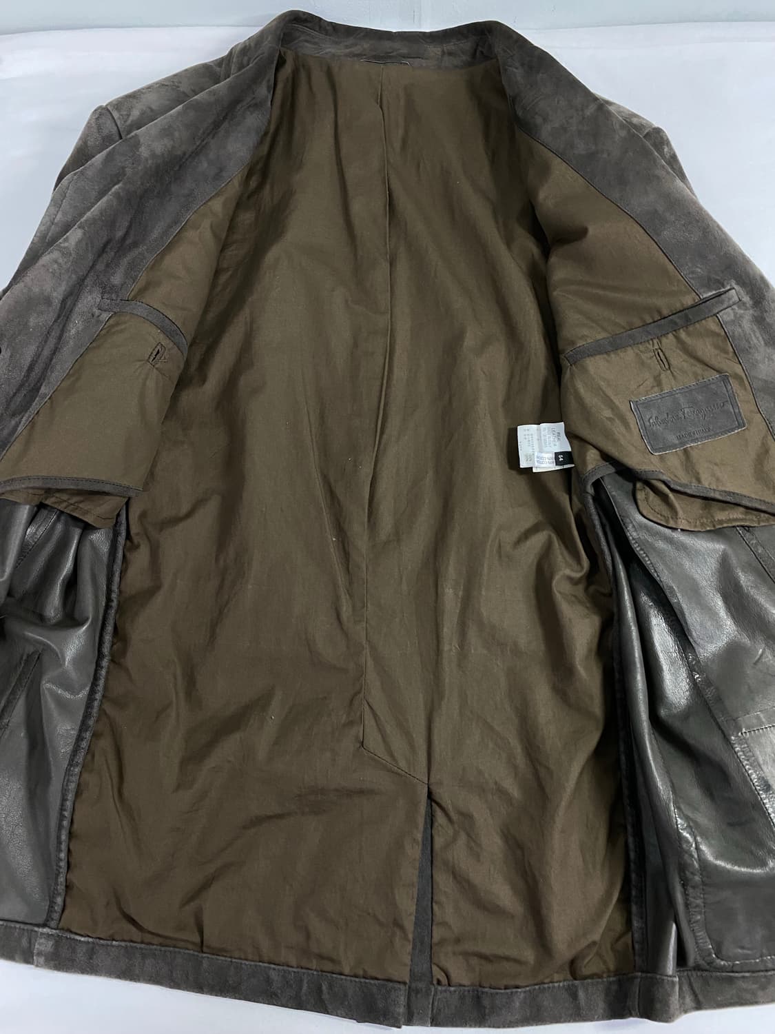 살바토레 페라가모 스웨이드 자켓 54  상품이미지6