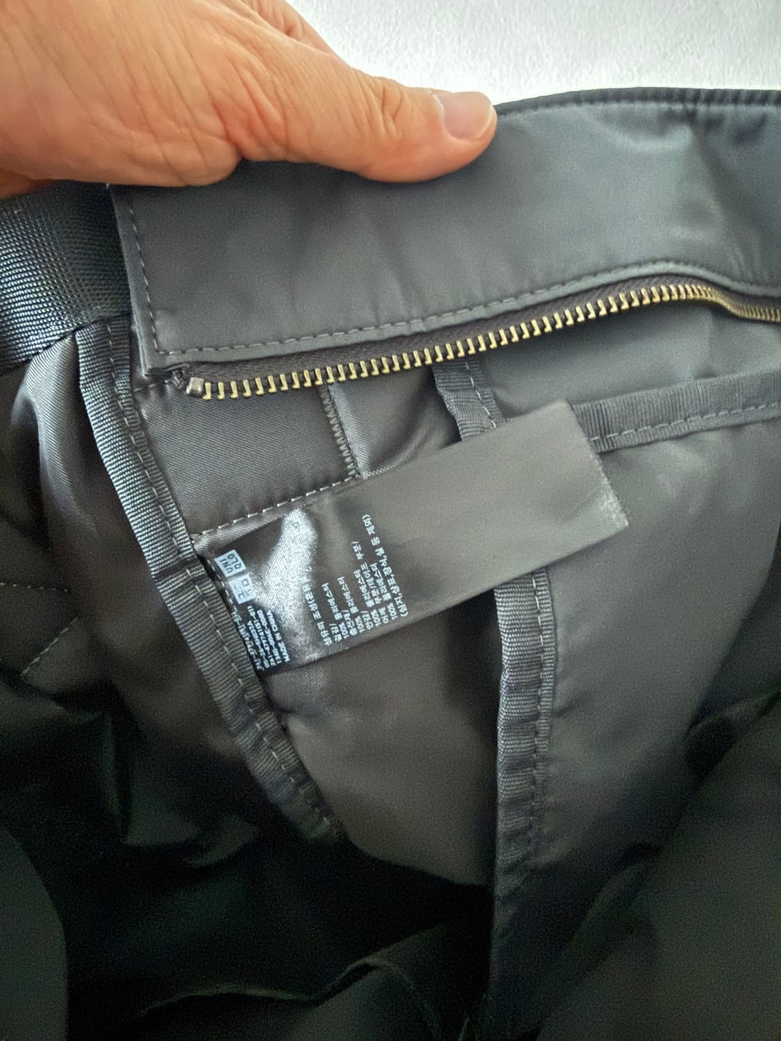 유니클로 씨(UNIQLO C) 헬멧백 상품이미지8