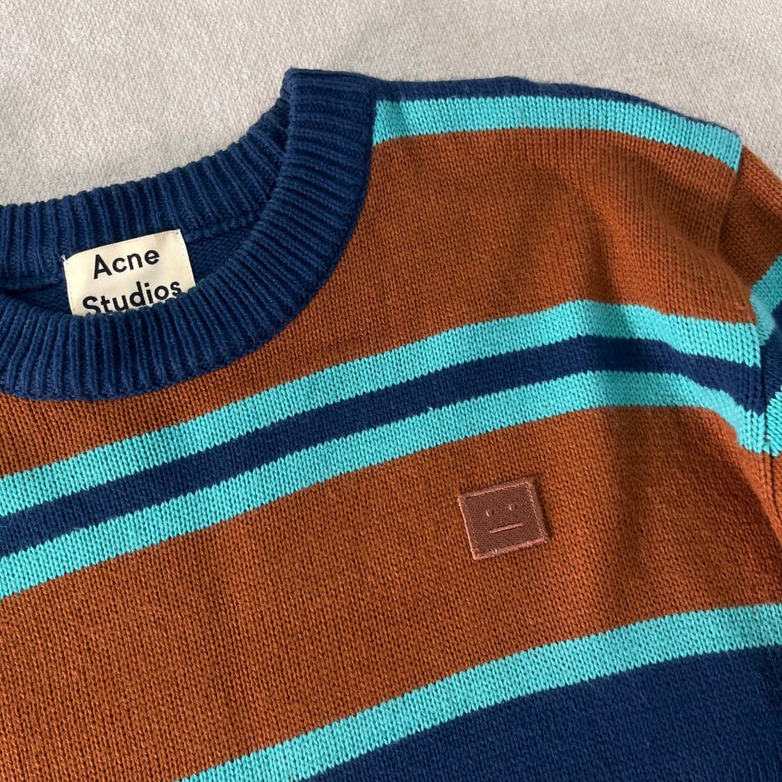 100 아크네 스튜디오 니마 페이스로고 스프라이트 니트 상품이미지2