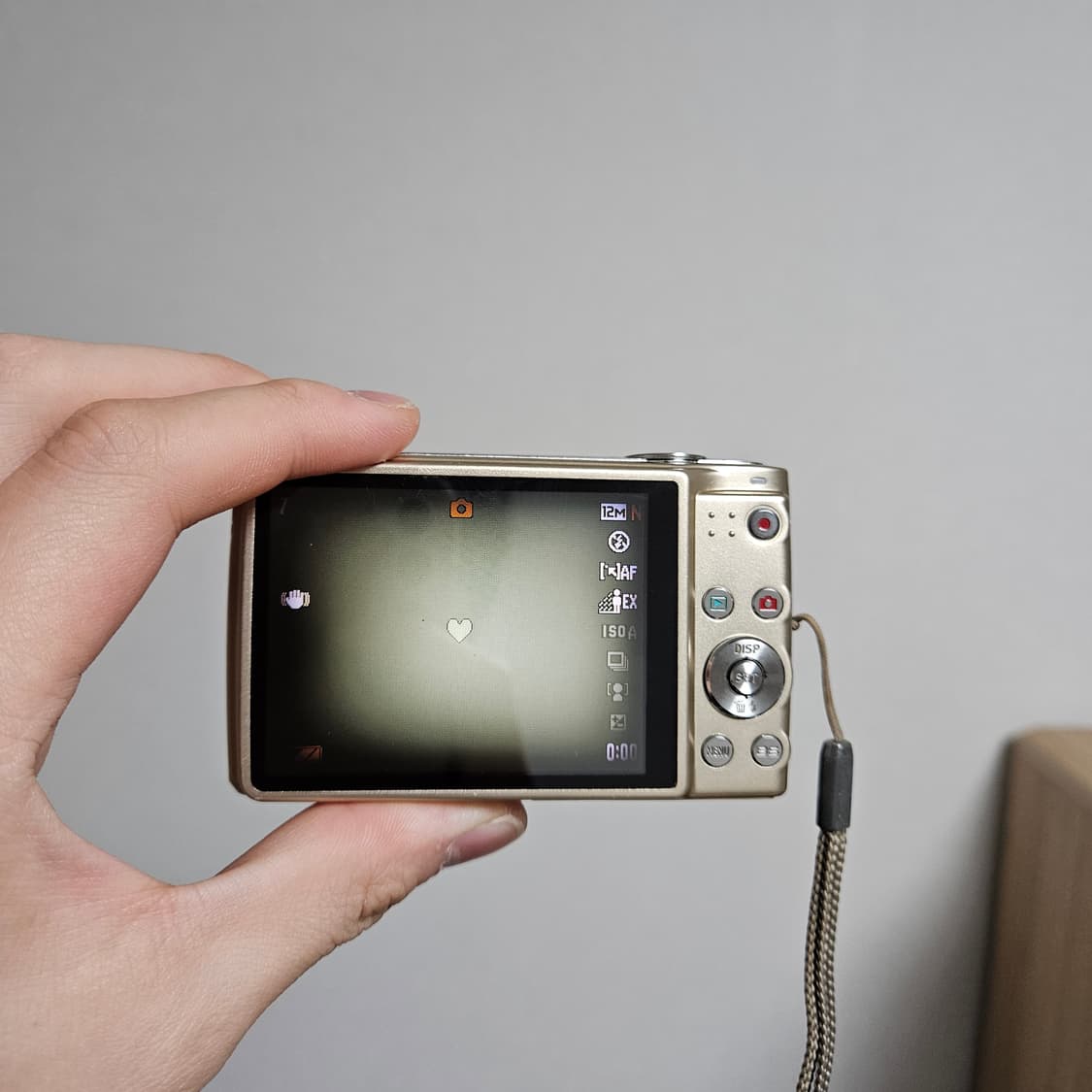 [태연 방지민 디카] 카시오 엑슬림 EX-Z400 골드 빈티지 디카 상품이미지3