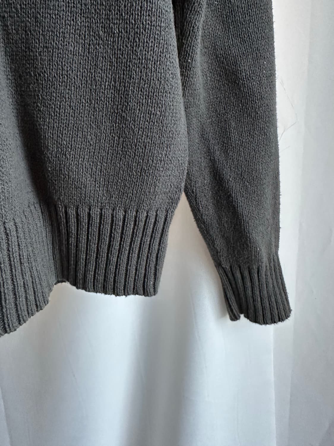 브이넥 니트 상품이미지4