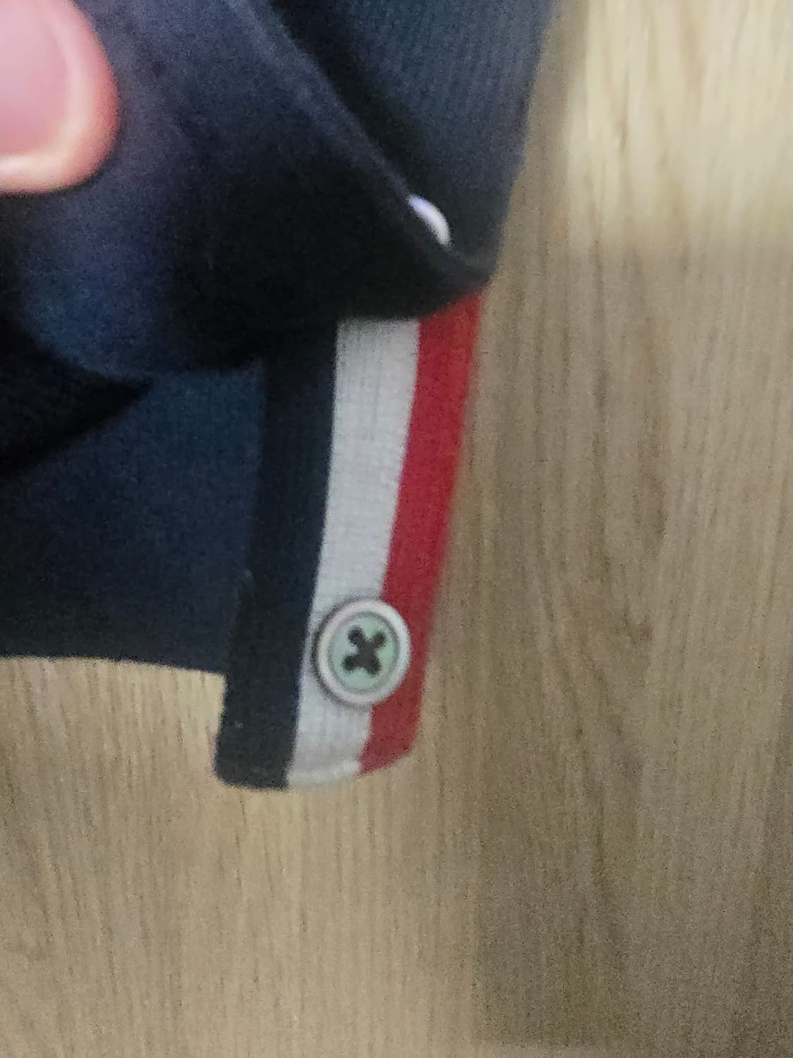 25FW 톰브라운 네이비 맨투맨 4사이즈 새상품 상품이미지6