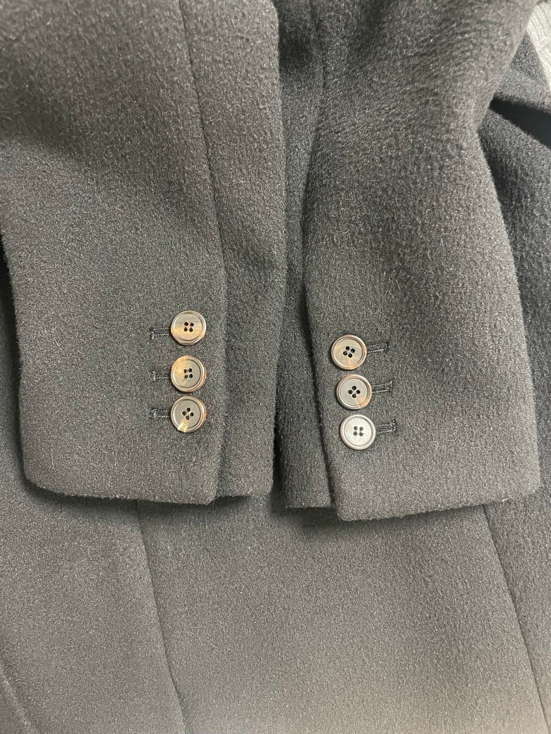 파사드패턴 캐시미어 벨티드 코트 블랙 미디엄 상품이미지3