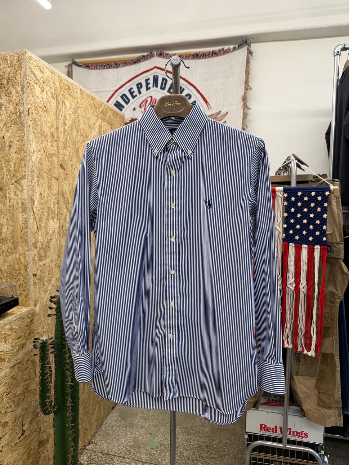 폴로 클래식핏 이지케어 스트라이프셔츠 상품이미지1