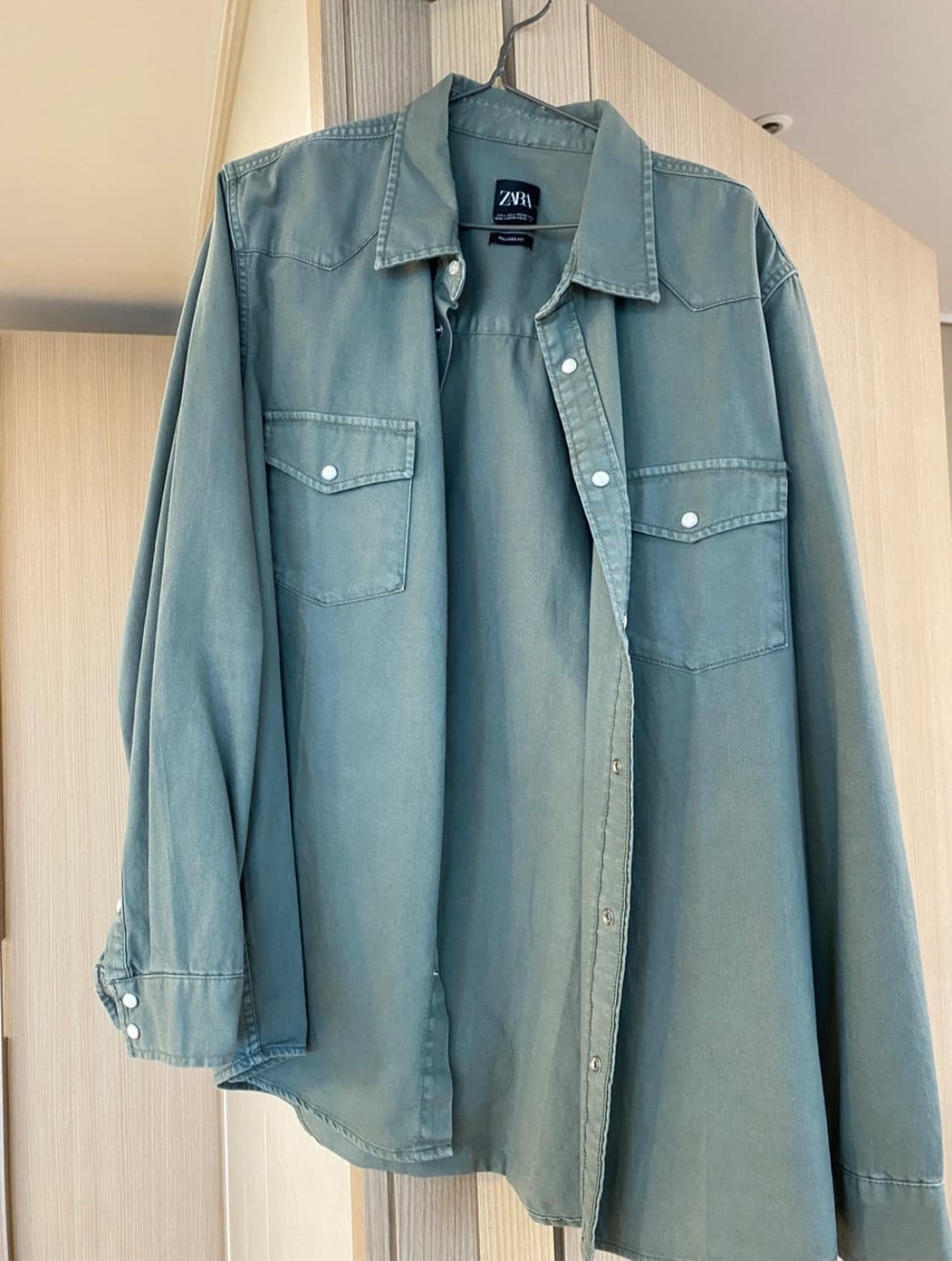 자라 웨스턴 카키색 셔츠 (L사이즈) 상품이미지1