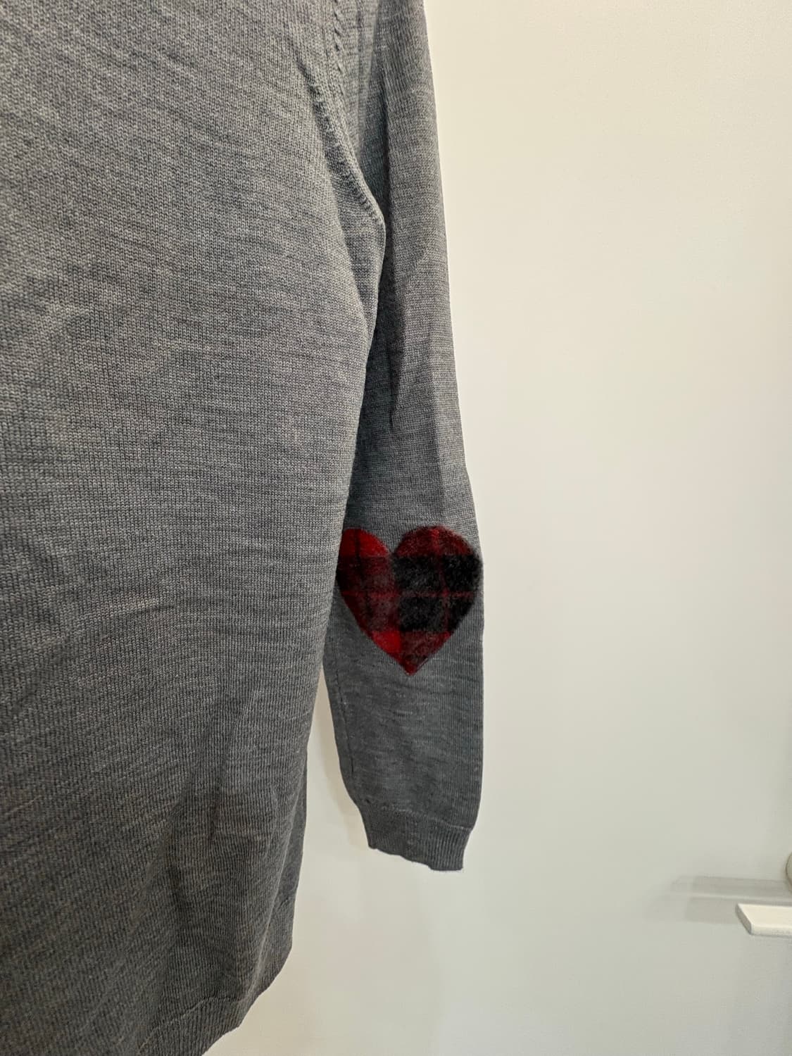 모스키노 하트 가디건 (착용X) 상품이미지4
