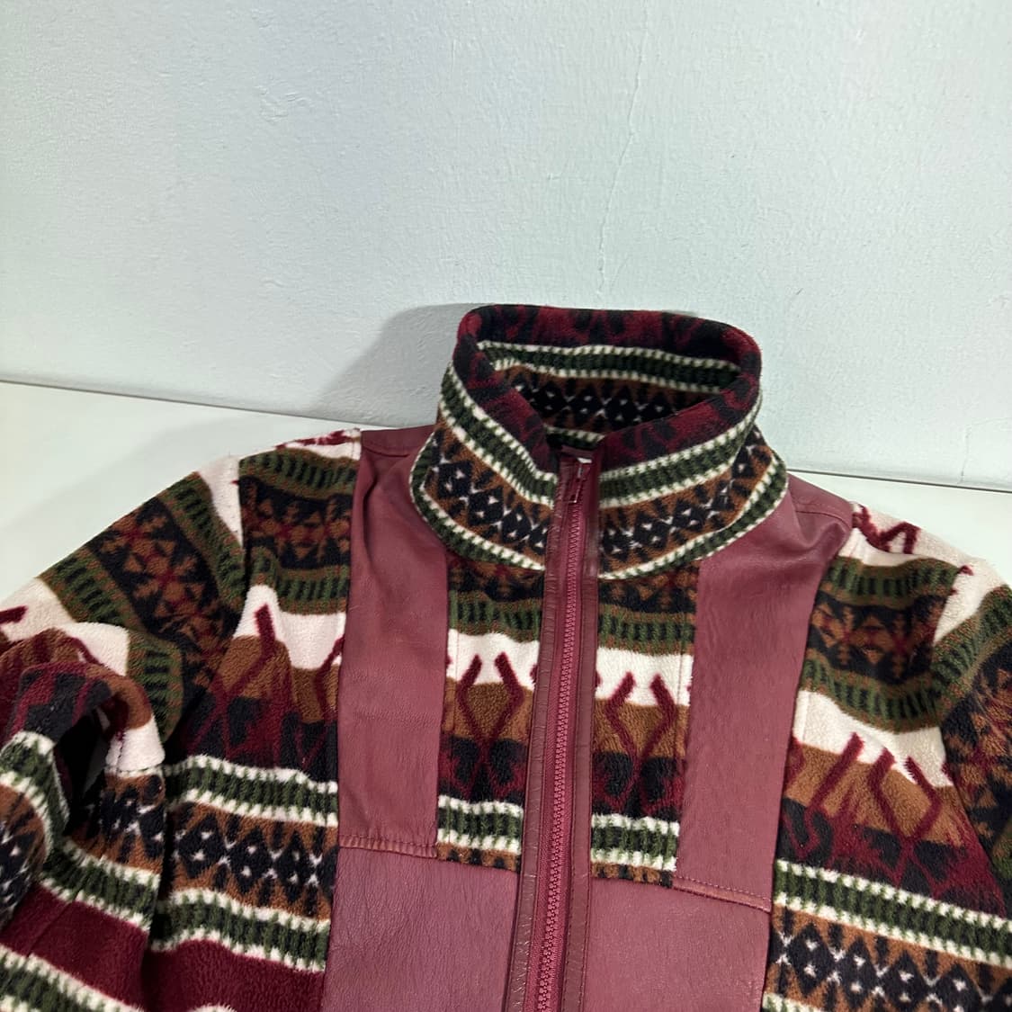 100 MADE IN NEWZEALAND 가죽배색 에스닉 후리스자켓 상품이미지3