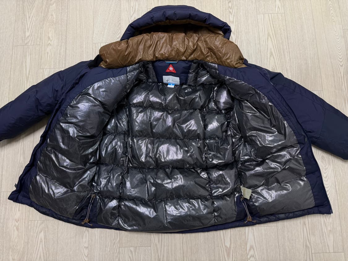 남성 M 100추천 / 콜롬비아 옴니히트 구스 대장패딩 네이비 상품이미지9